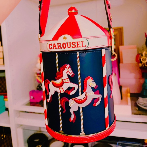 ❤️❤️SALE❤️❤️ Only few left Authentic Kate Spade Carousel Novelty Bag 🎠 - Picture 6 of 7